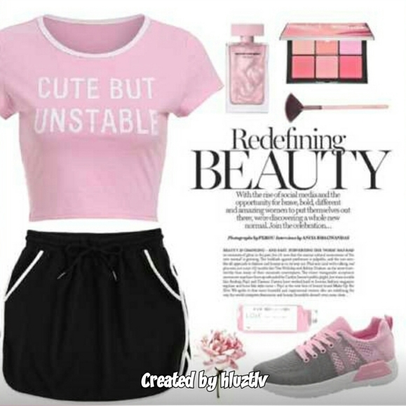 Cute & Sexy Drawstring Miniskirt - Picture 3 of 5